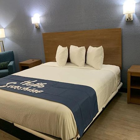 Days Inn By Wyndham Apopka/Orlando מראה חיצוני תמונה