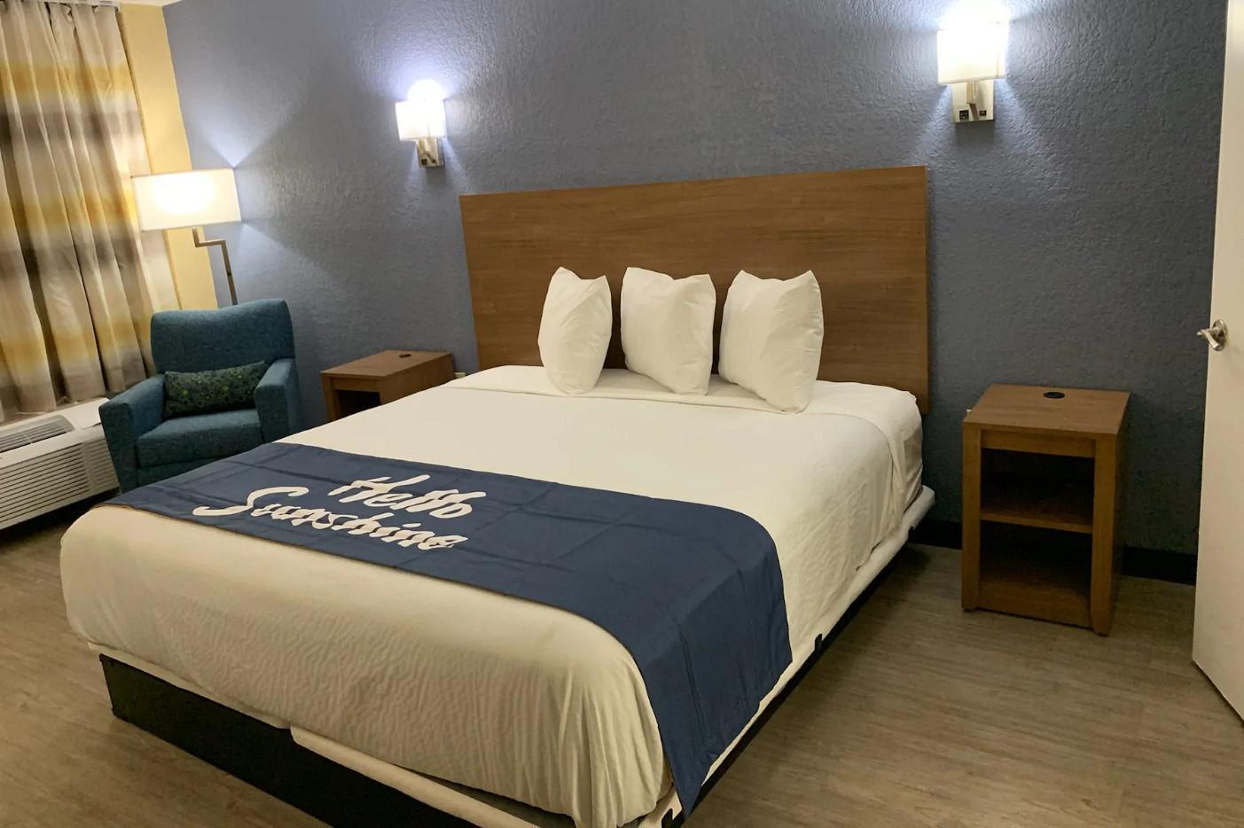 Days Inn By Wyndham Apopka/Orlando מראה חיצוני תמונה