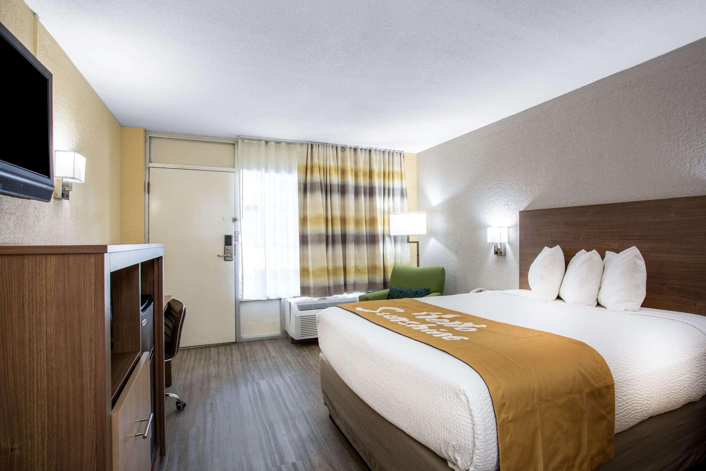 Days Inn By Wyndham Apopka/Orlando מראה חיצוני תמונה